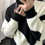 FOESCE Man Clothes Round Collar Pullovers Knitted Sweaters for Men Crewneck Color Matching Black Cigaret Casual Korean Style Jumpers S